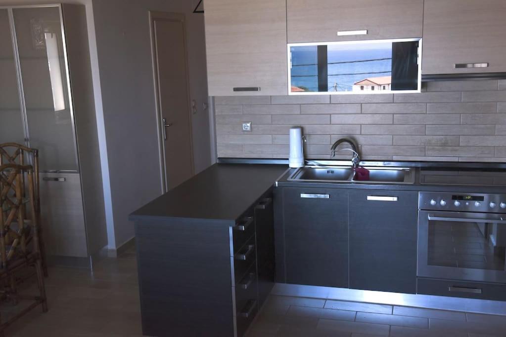 Katerina Luxury Suites Elia  Exterior foto